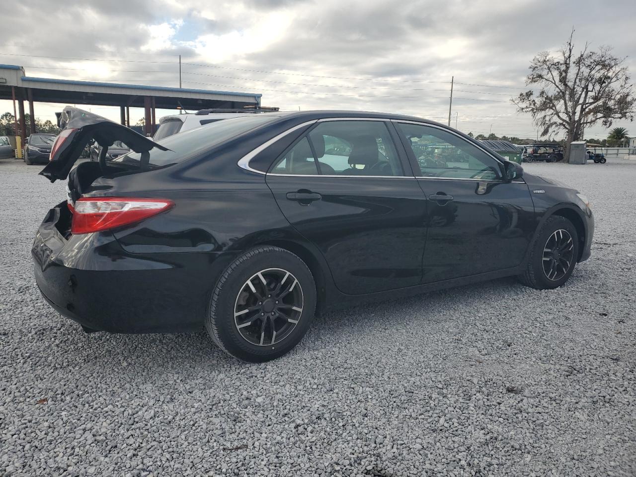 2015 Toyota Camry - Image 3