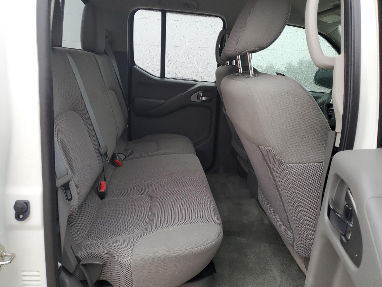 2017 Nissan Navara (Frontier) - Image 10