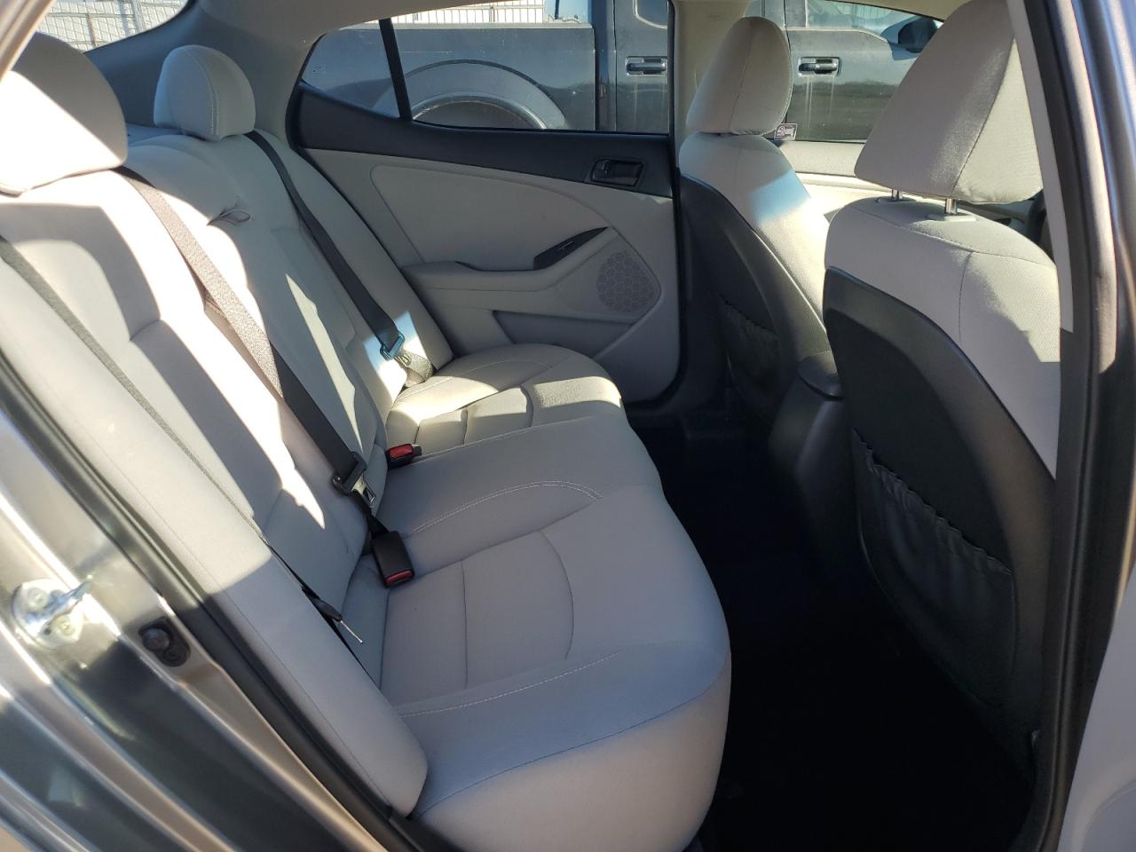 2015 Kia Optima - Image 10