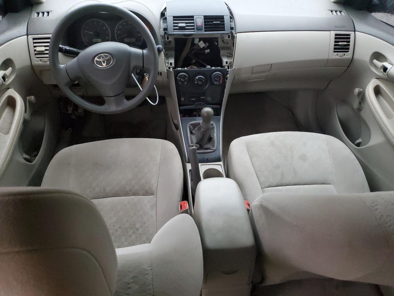 2009 Toyota Corolla - Image 8