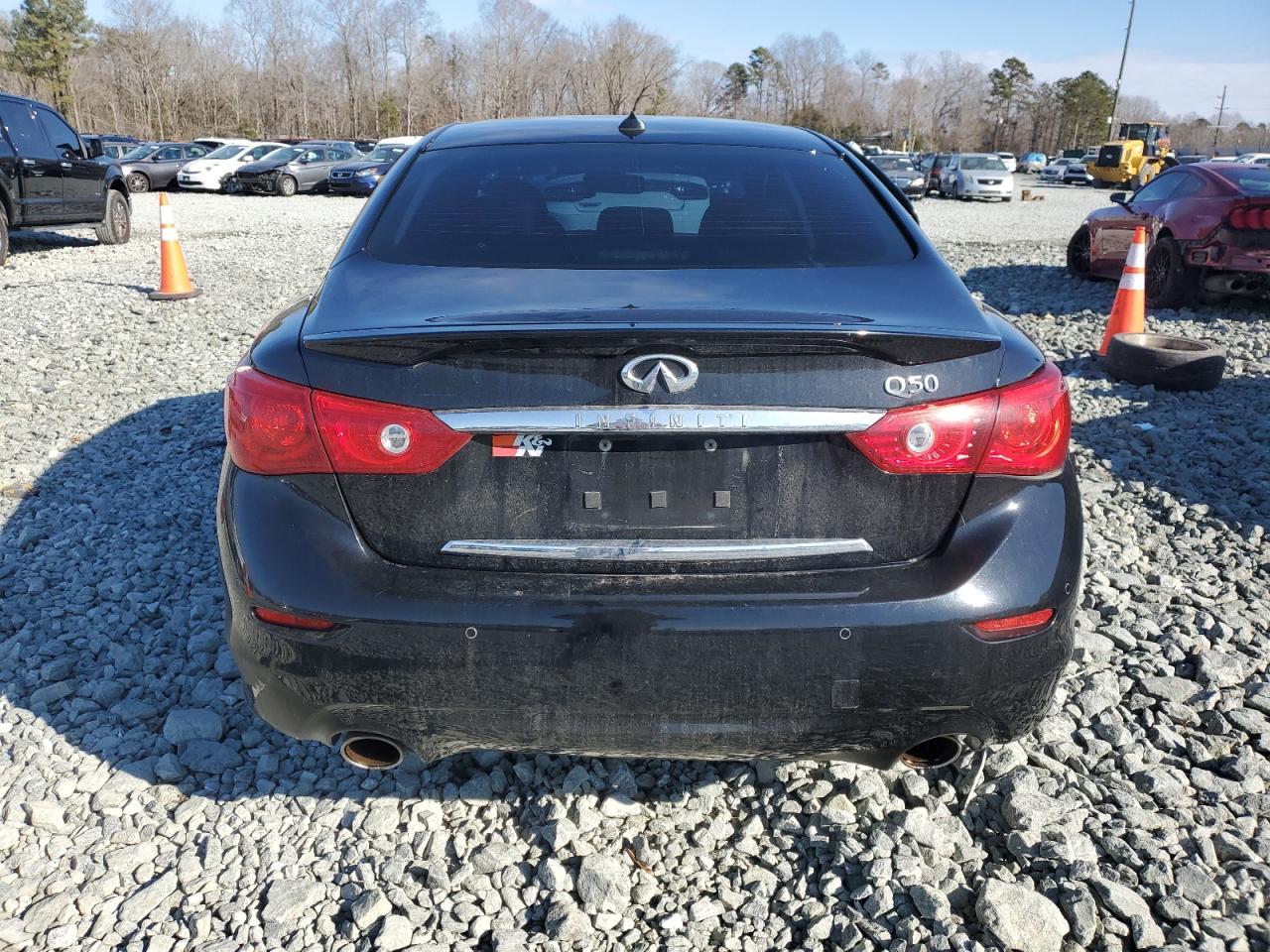 2015 Infiniti Q50 - Image 6