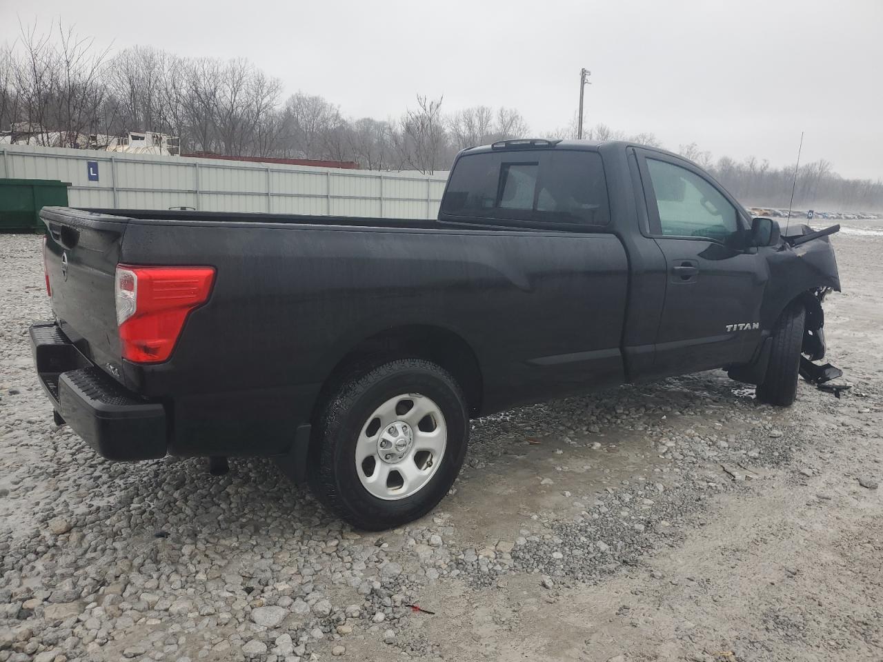 2017 Nissan Titan - Image 3