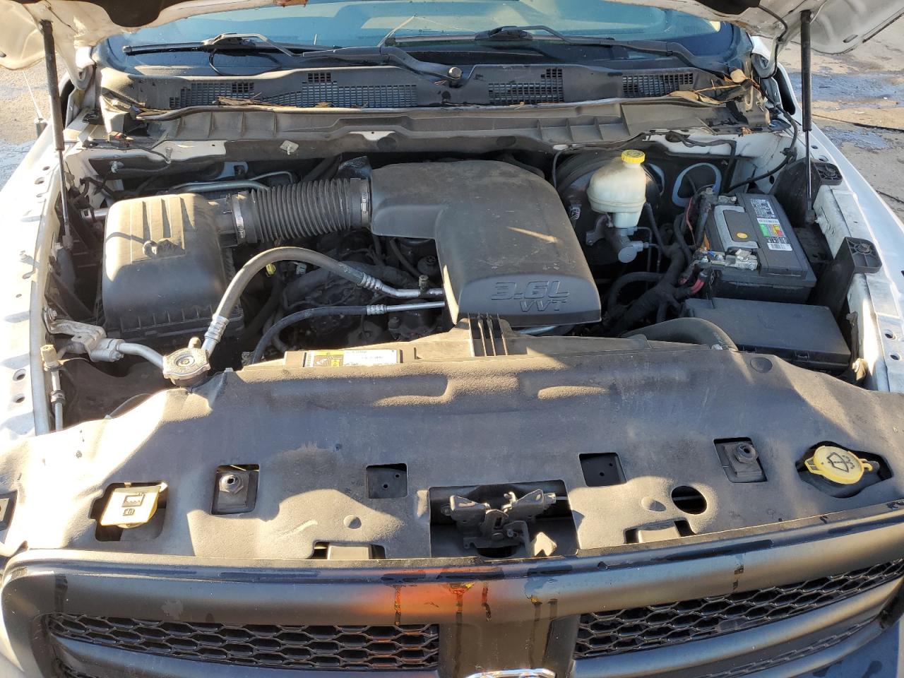 2016 RAM 1500 - Image 11
