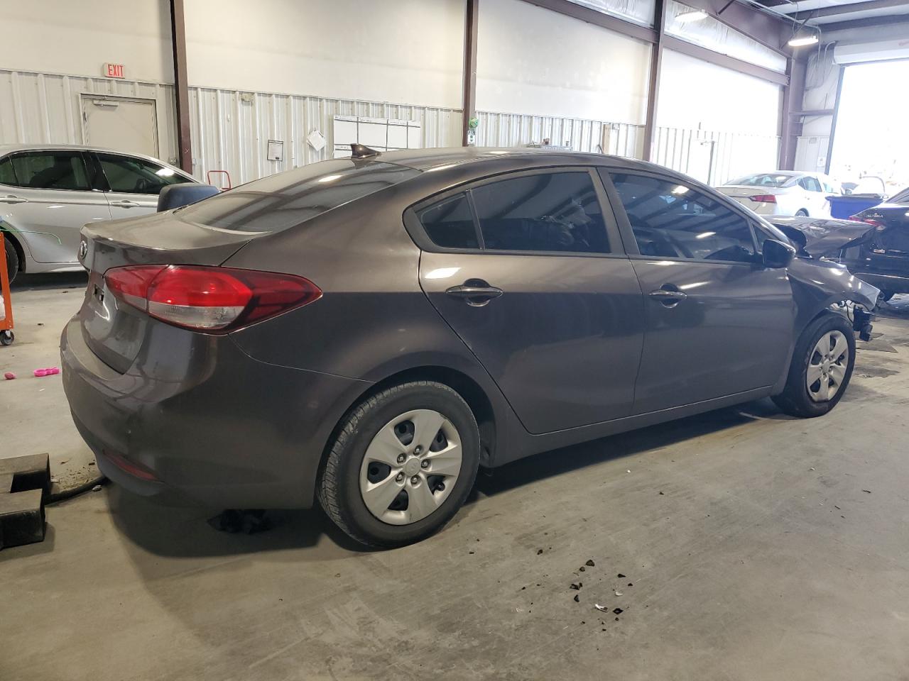 2017 Kia Forte - Image 3