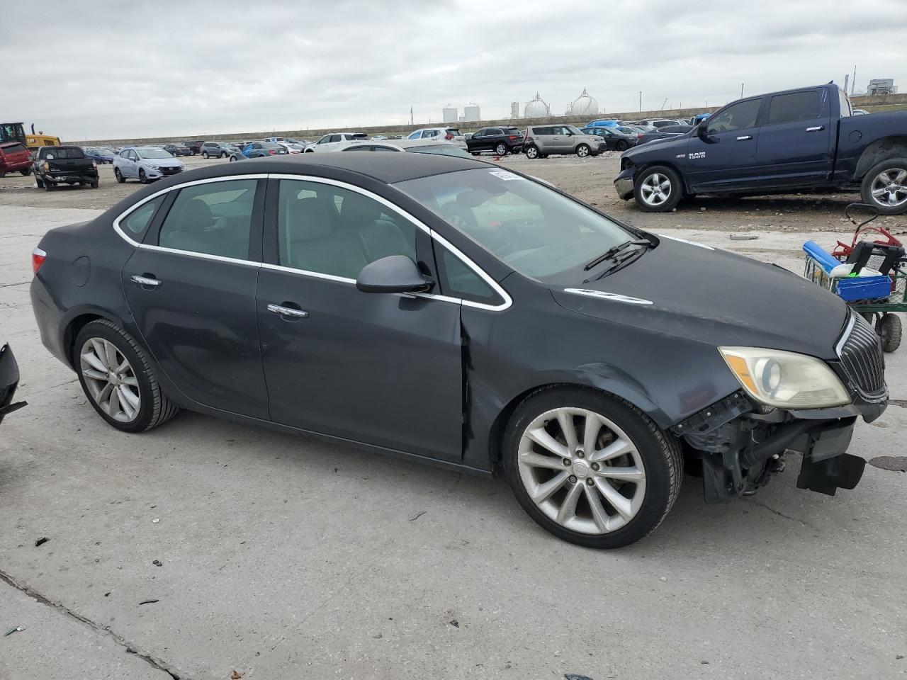 2012 Buick Verano - Image 4