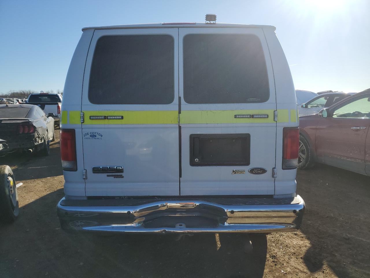 2014 Ford Econoline - Image 6