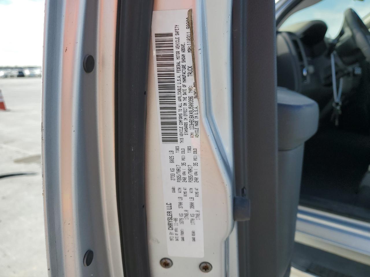2009 Dodge RAM - Image 12