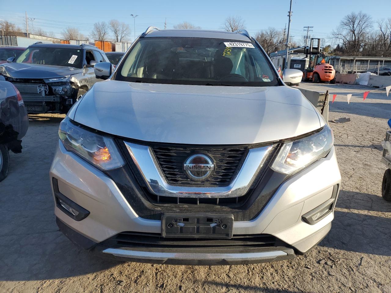 2018 Nissan Rogue - Image 5