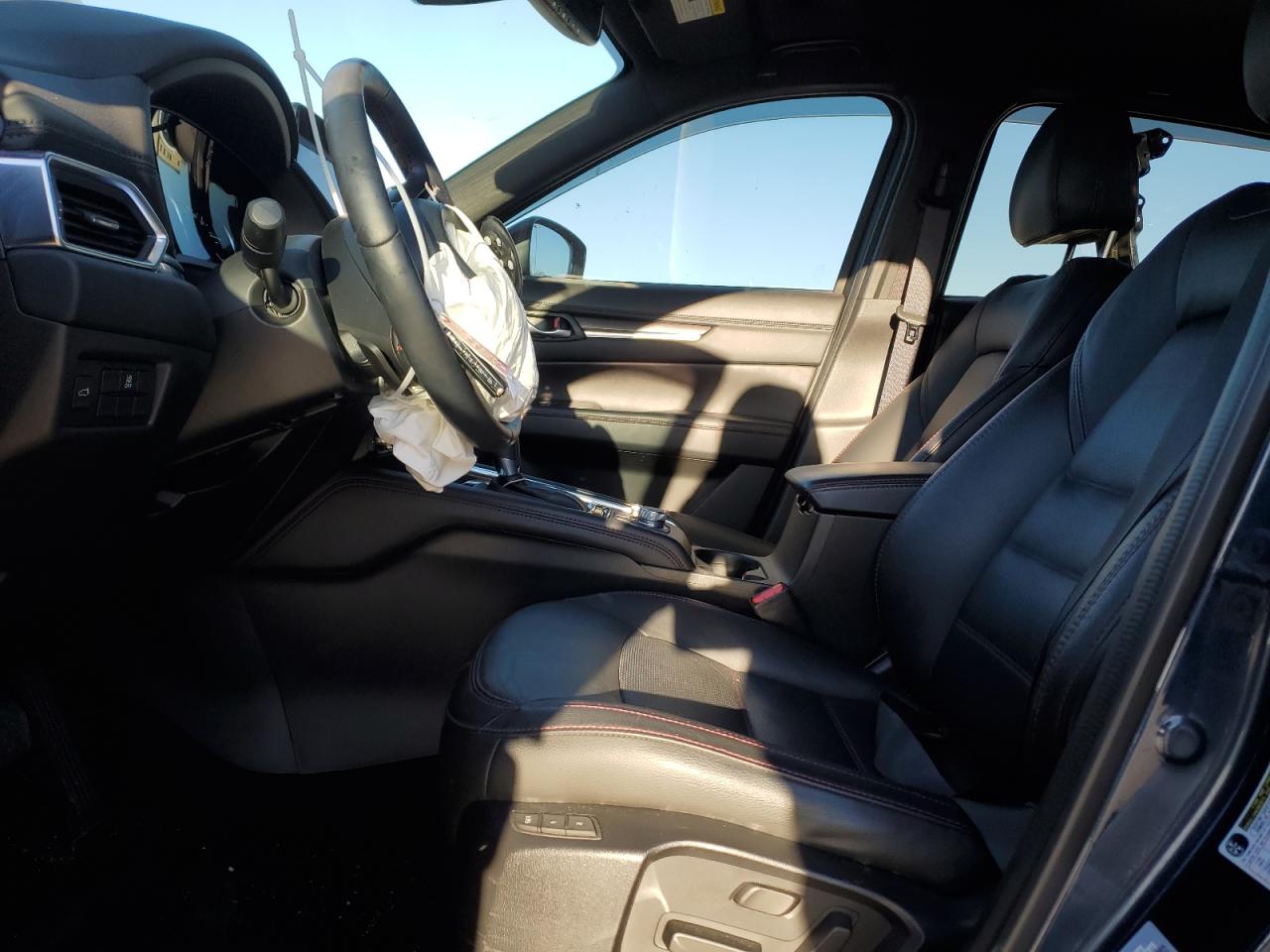 2023 Mazda CX-5 - Image 7