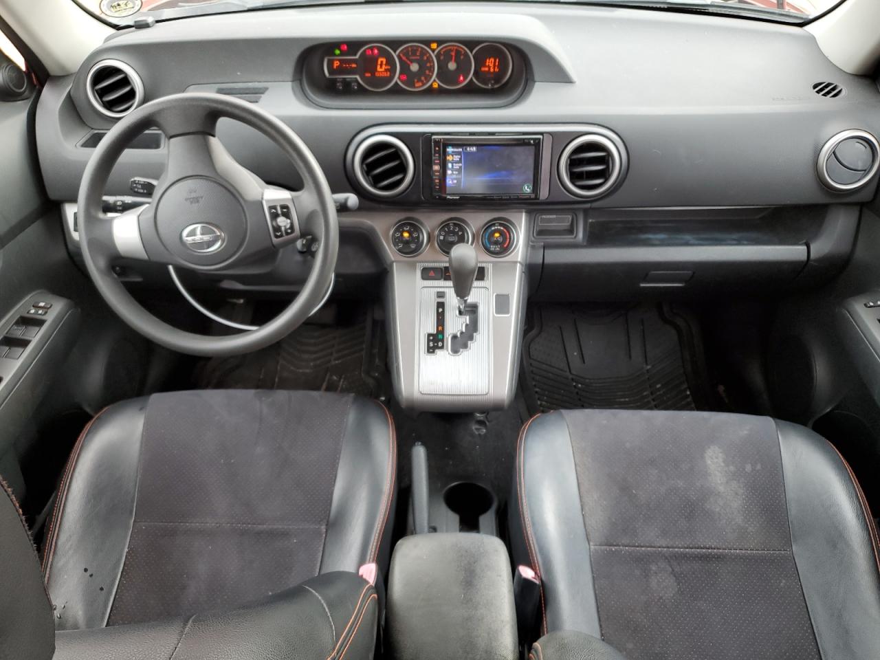 2012 Toyota xB - Image 8
