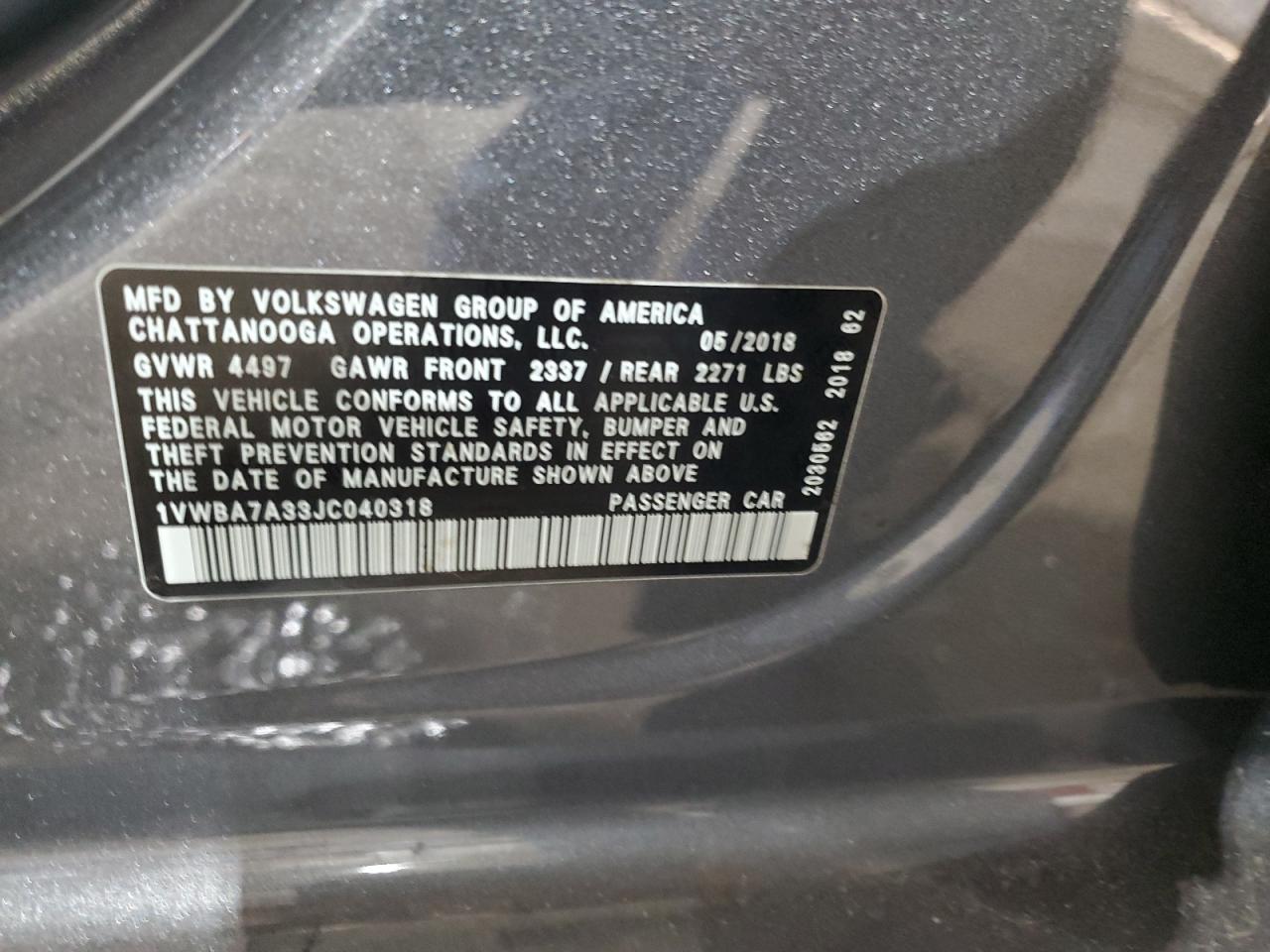 2018 Volkswagen Passat - Image 12