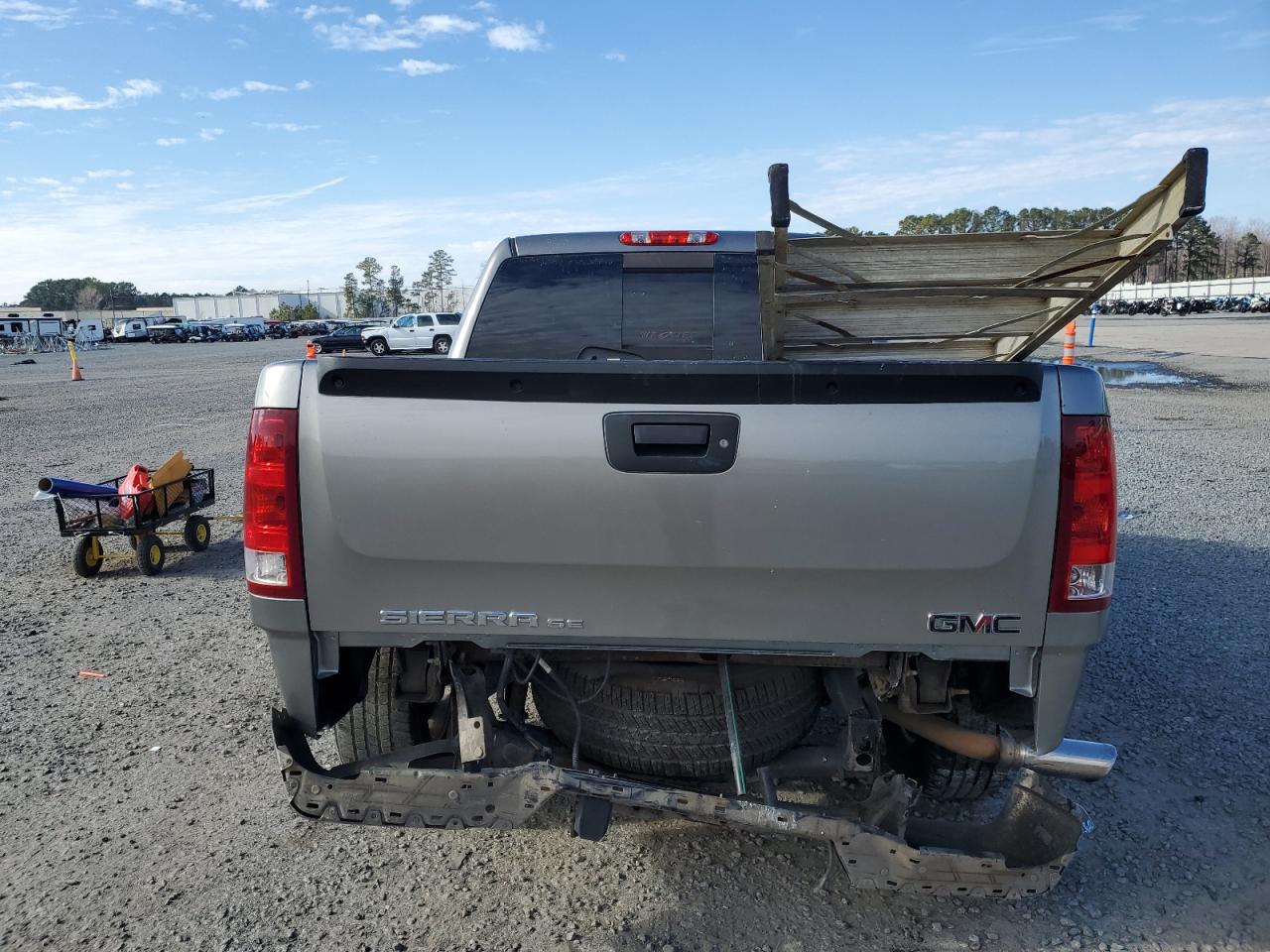 2013 GMC Sierra - Image 6