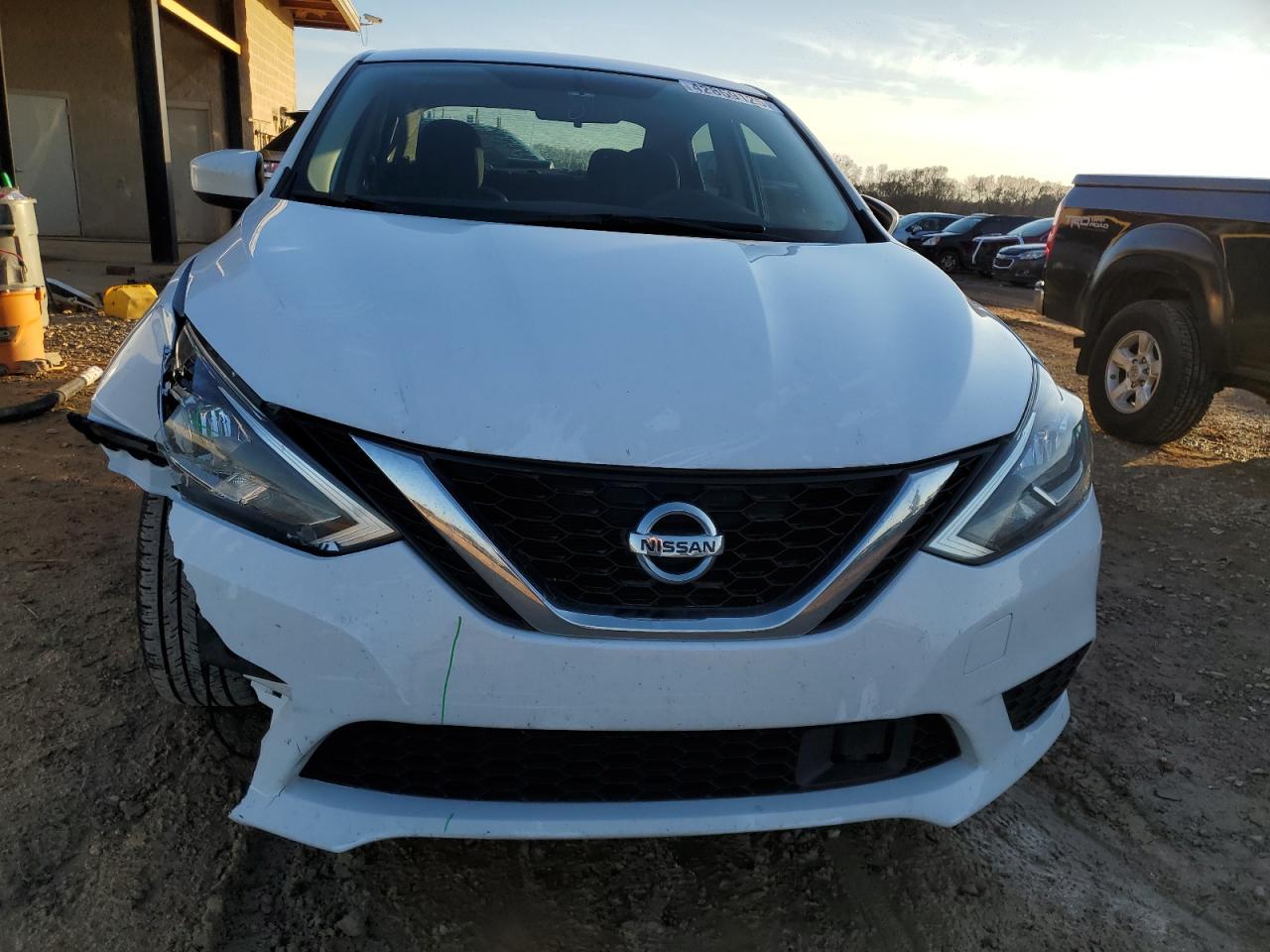 2018 Nissan Sentra - Image 5