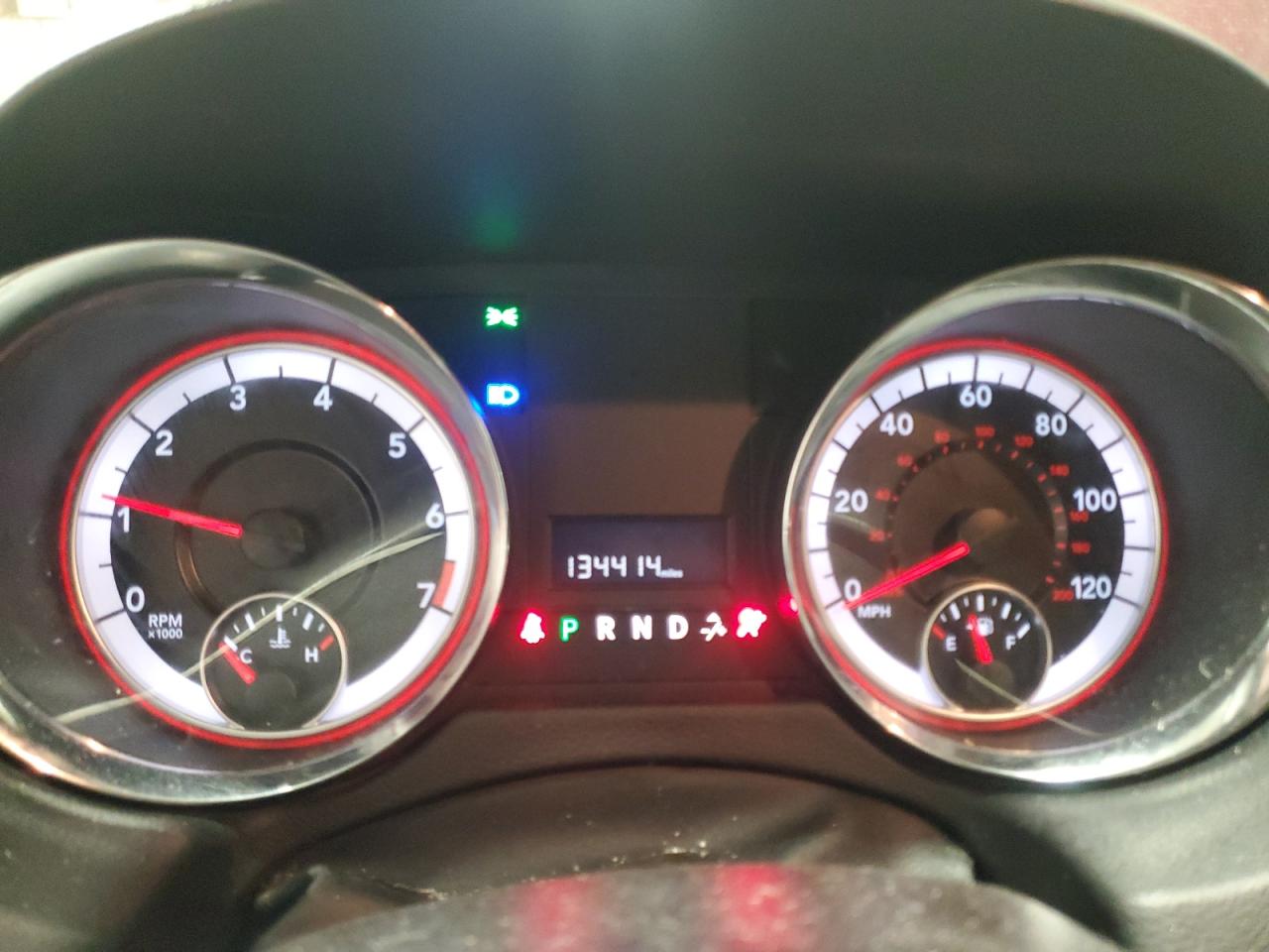 2020 Dodge Caravan - Image 9