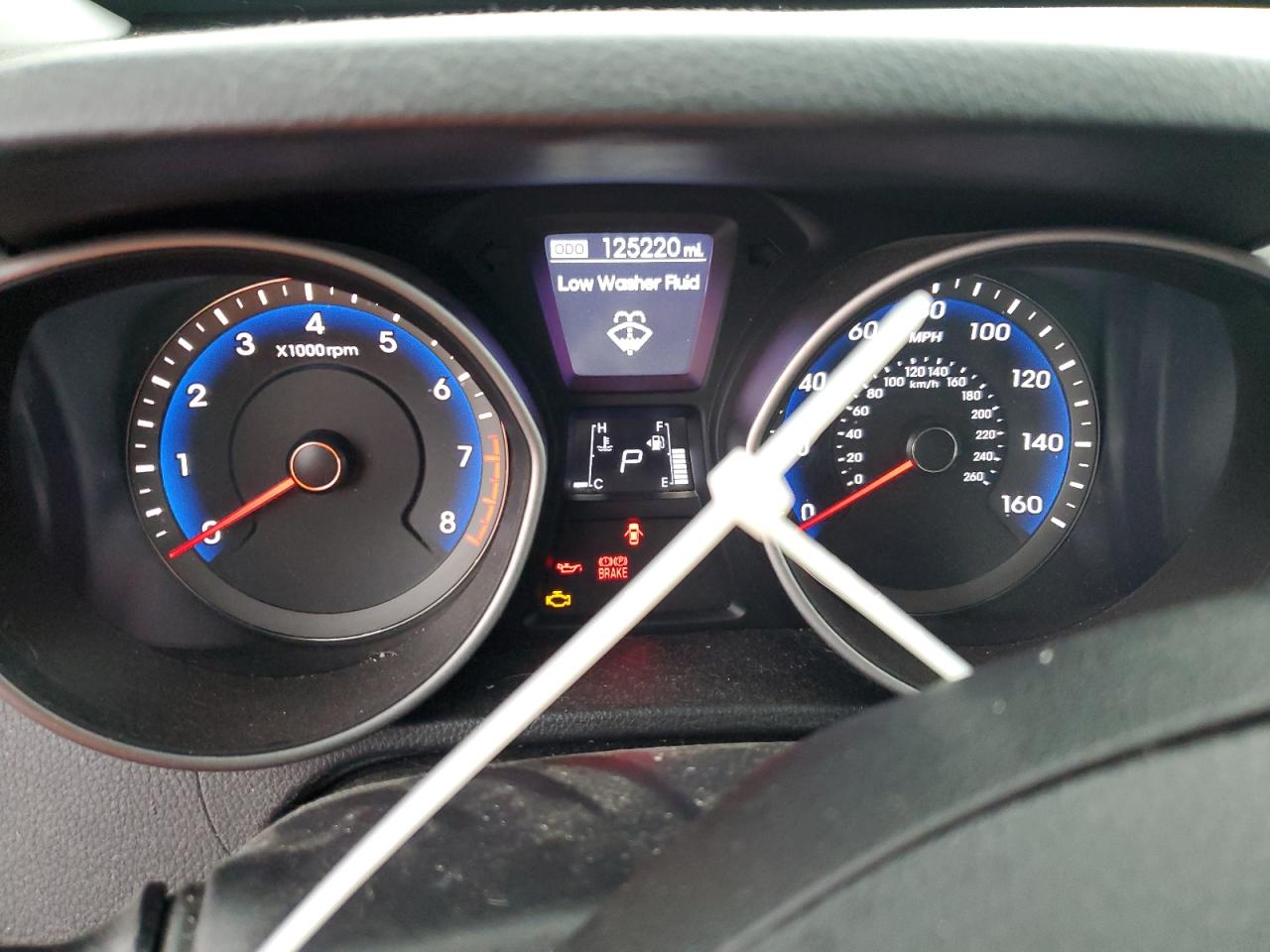2017 Hyundai Elantra - Image 9