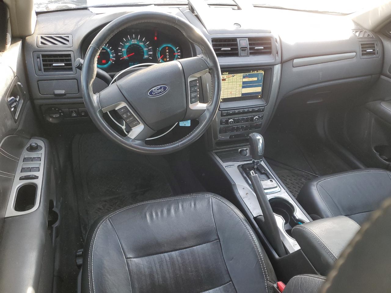 2010 Ford Fusion - Image 8