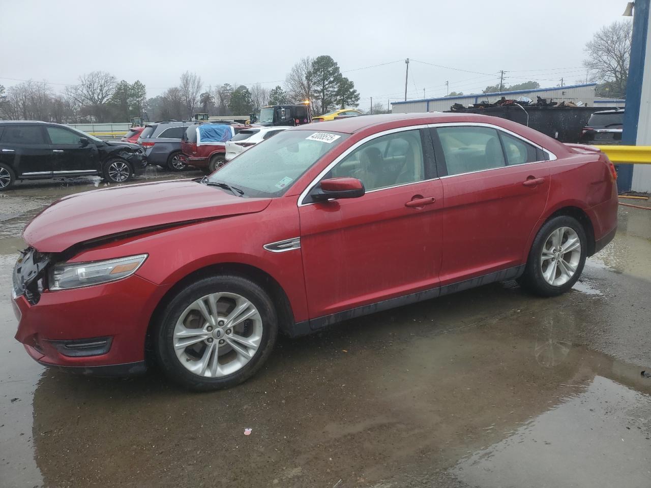2014 Ford Taurus - Image 1