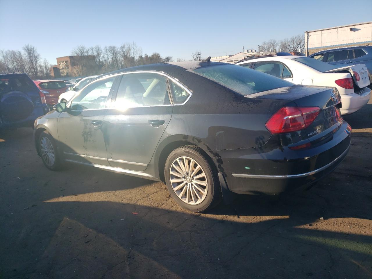 VIN 1VWBT7A30GC066846 2016 VOLKSWAGEN PASSAT no.2