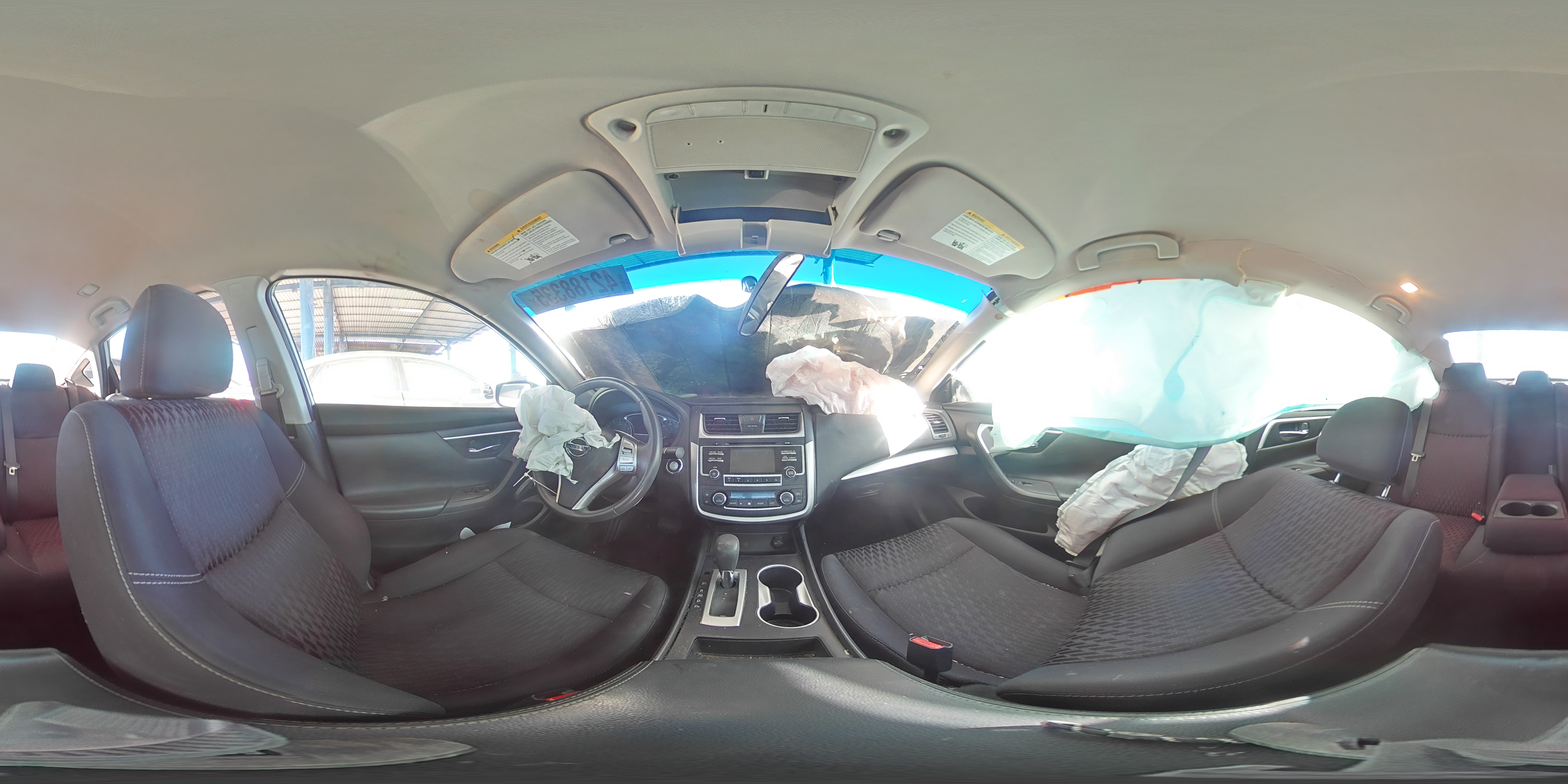 2017 Nissan Altima - Image 12