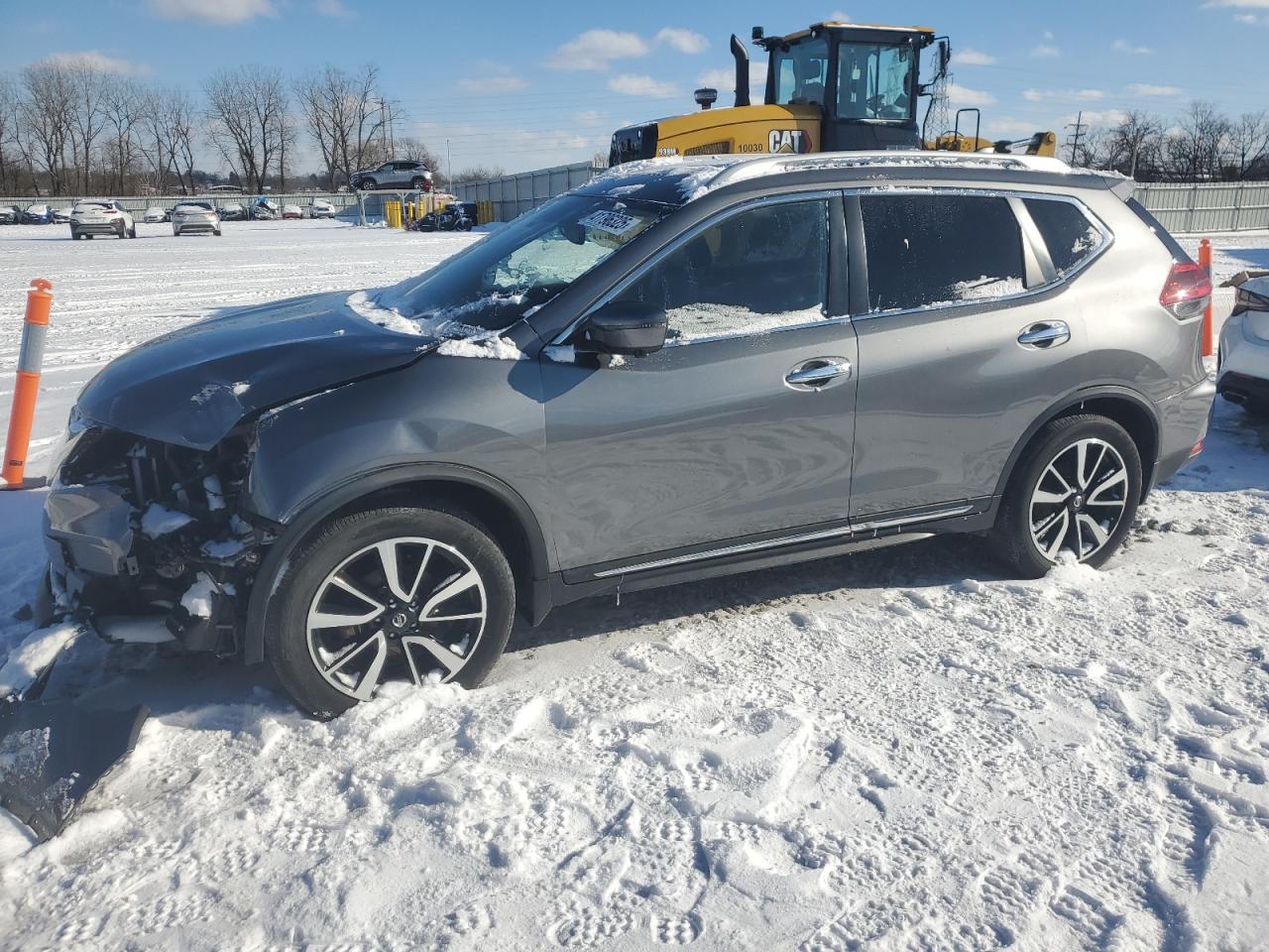 2018 Nissan Rogue - Image 1