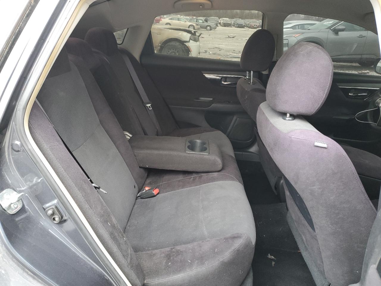 2013 Nissan Altima - Image 10