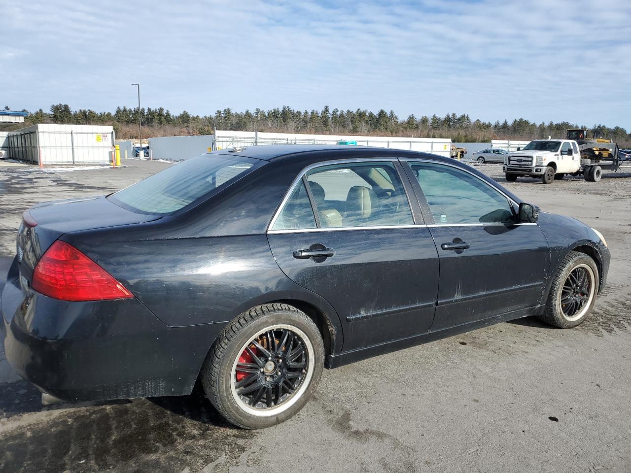 2006 Honda Accord - Image 3