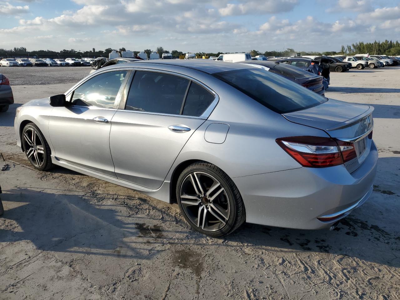 2017 Honda Accord - Image 2