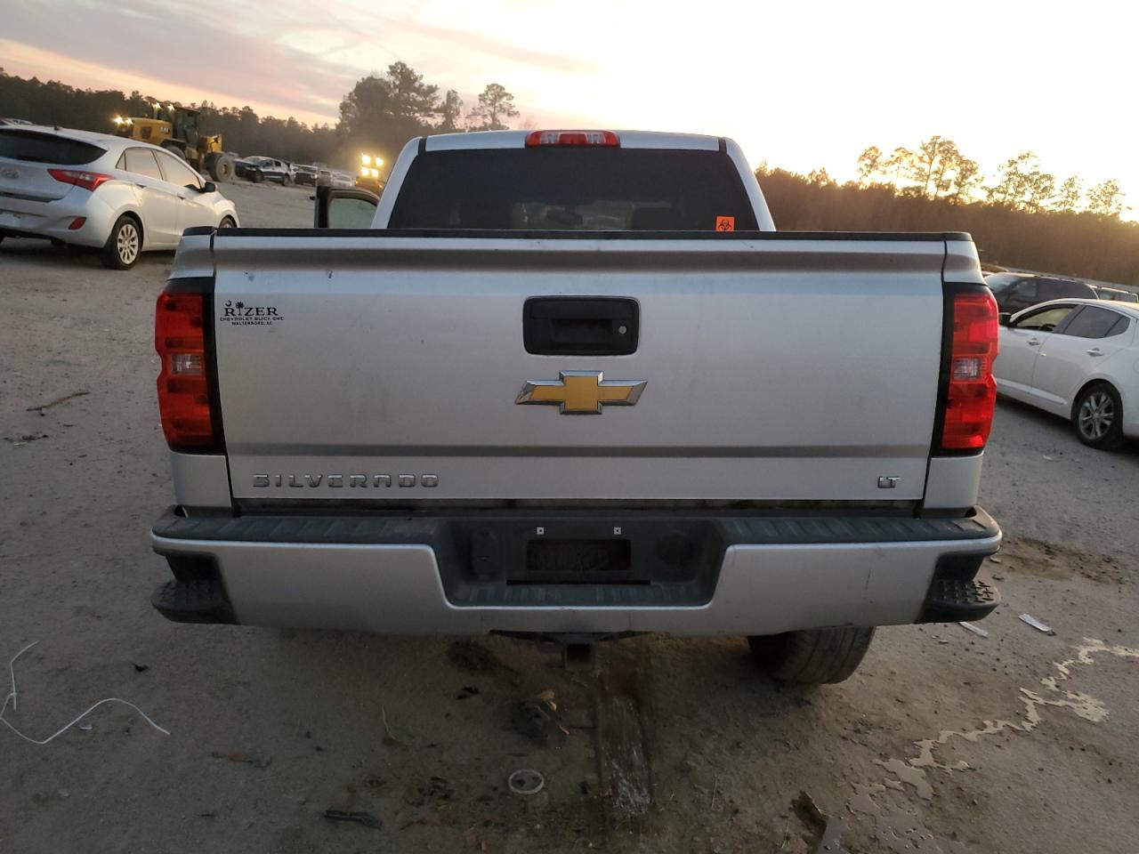 2018 Chevrolet Silverado - Image 6