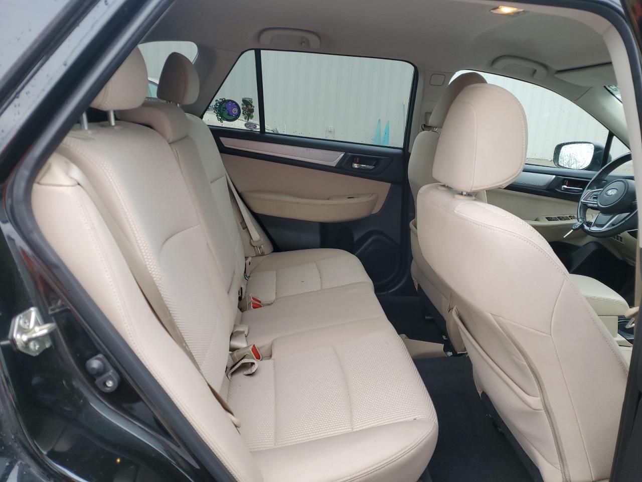 2018 Subaru Outback - Image 11