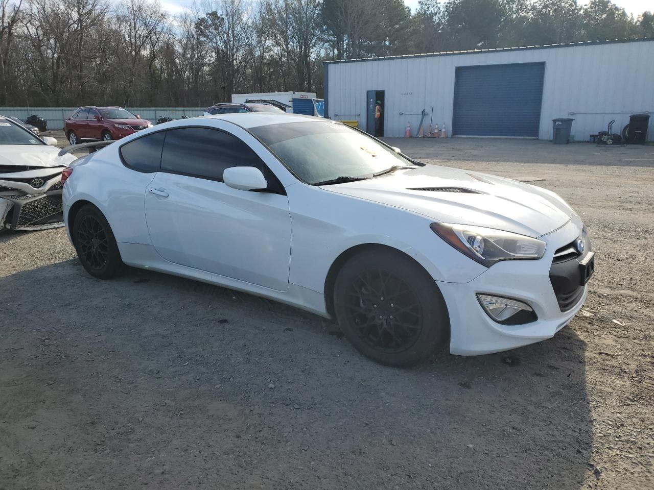 2014 Hyundai Genesis - Image 4