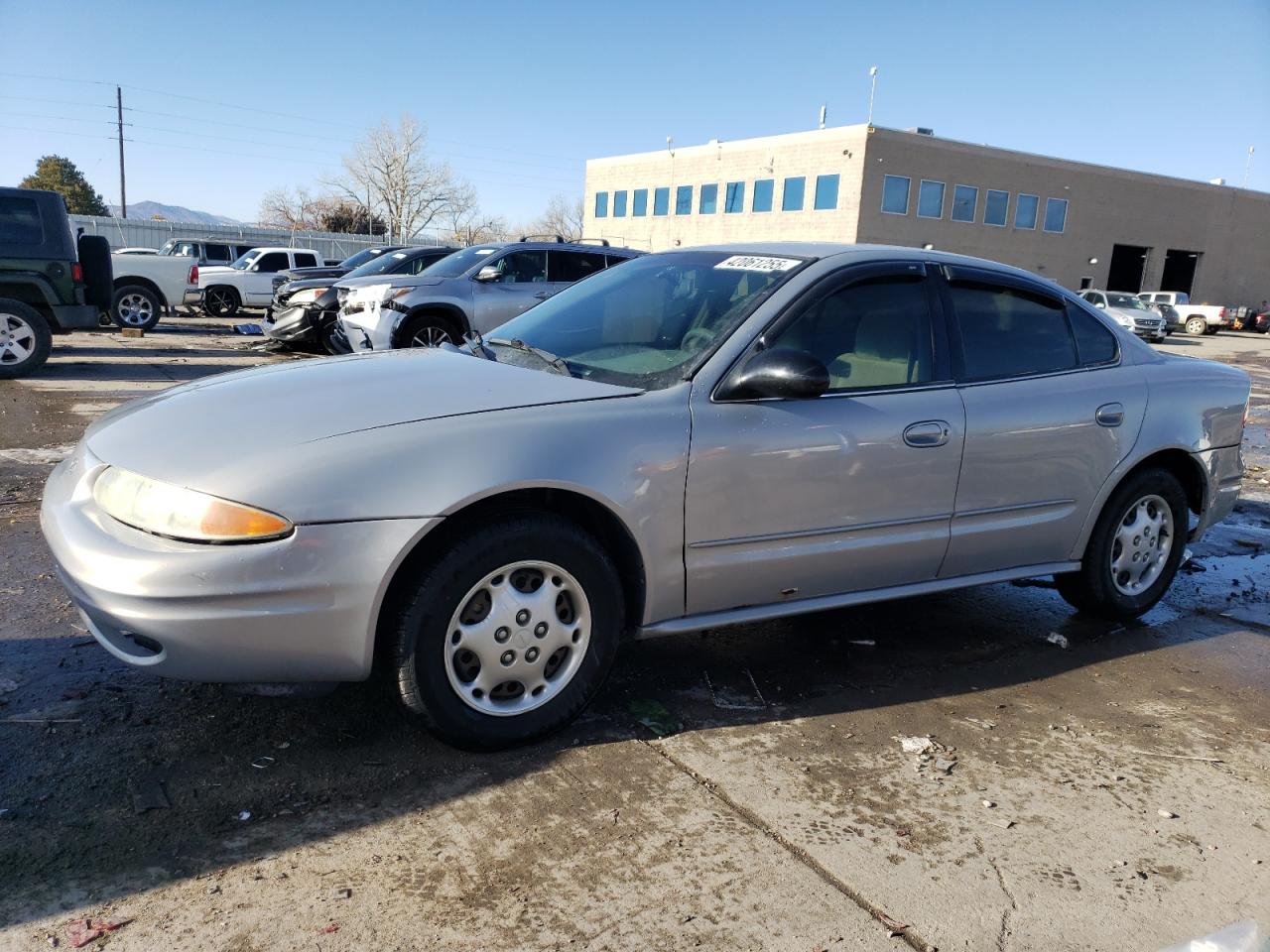 2000 Oldsmobile Alero - Image 1