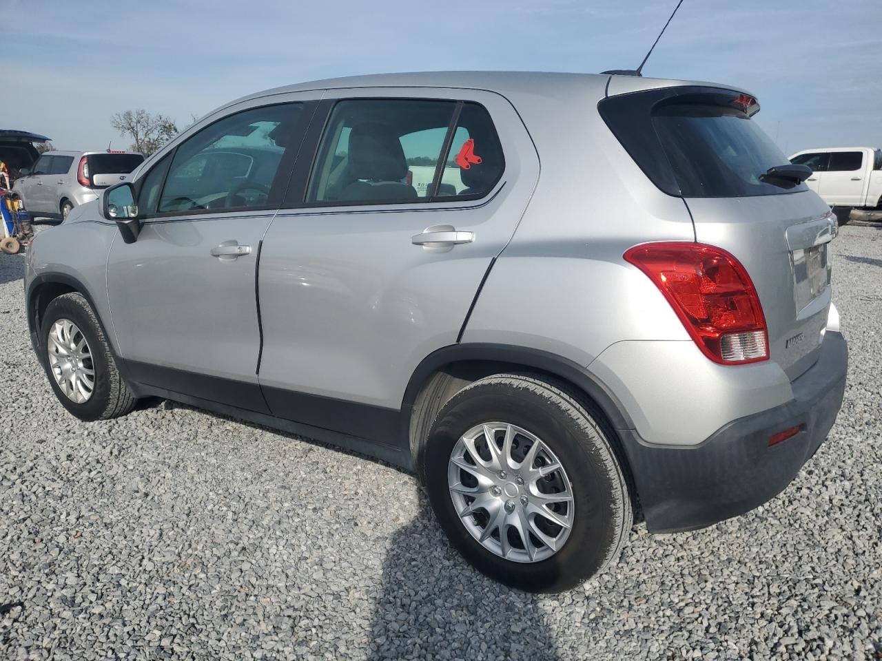 2016 Chevrolet Trax - Image 2