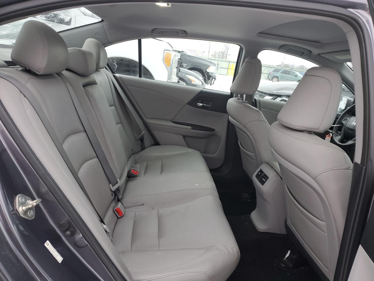 2014 Honda Accord - Image 10