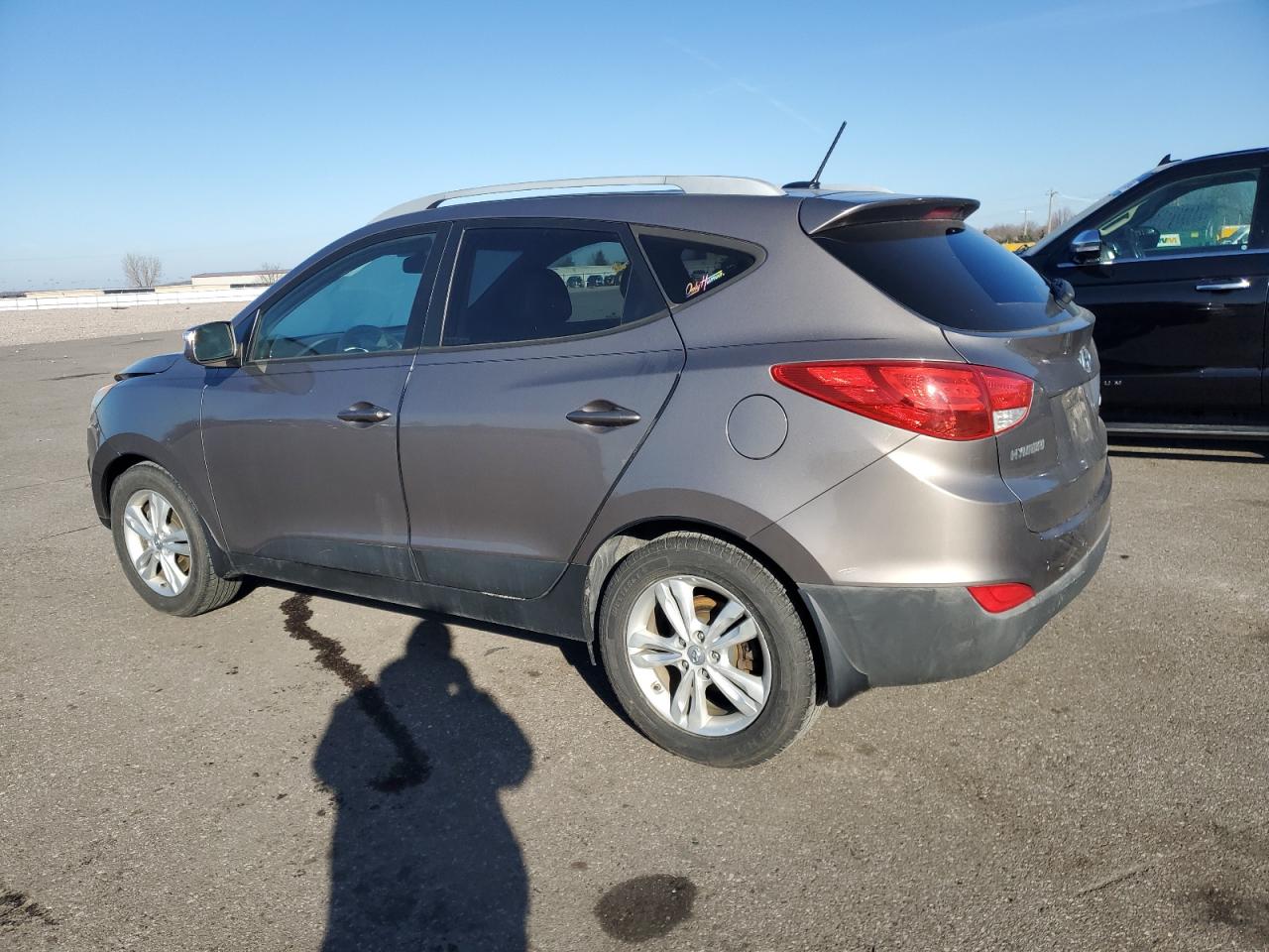 2012 Hyundai Tucson - Image 2