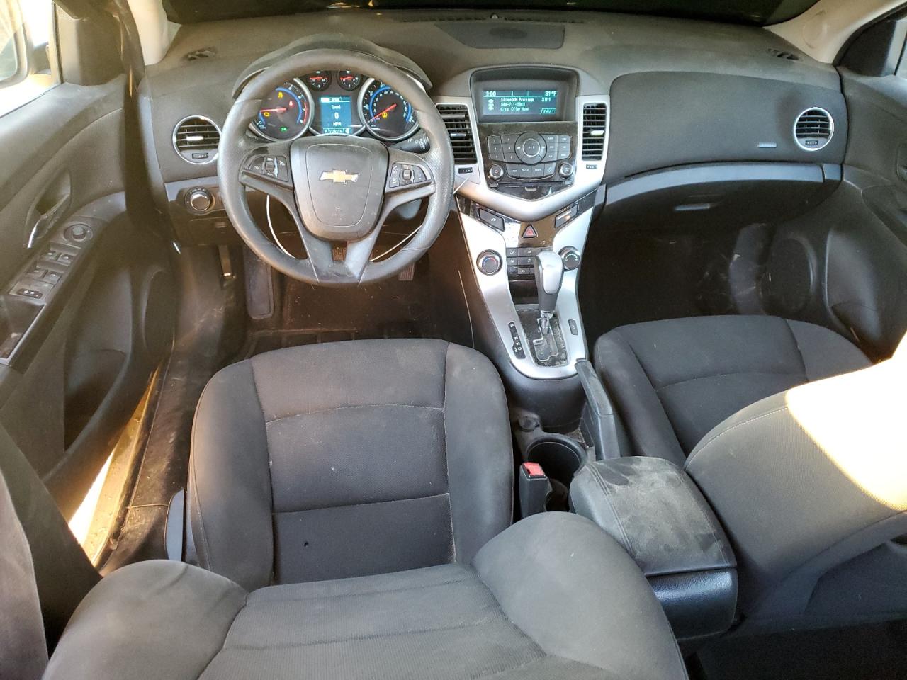 2016 Chevrolet Cruze - Image 8