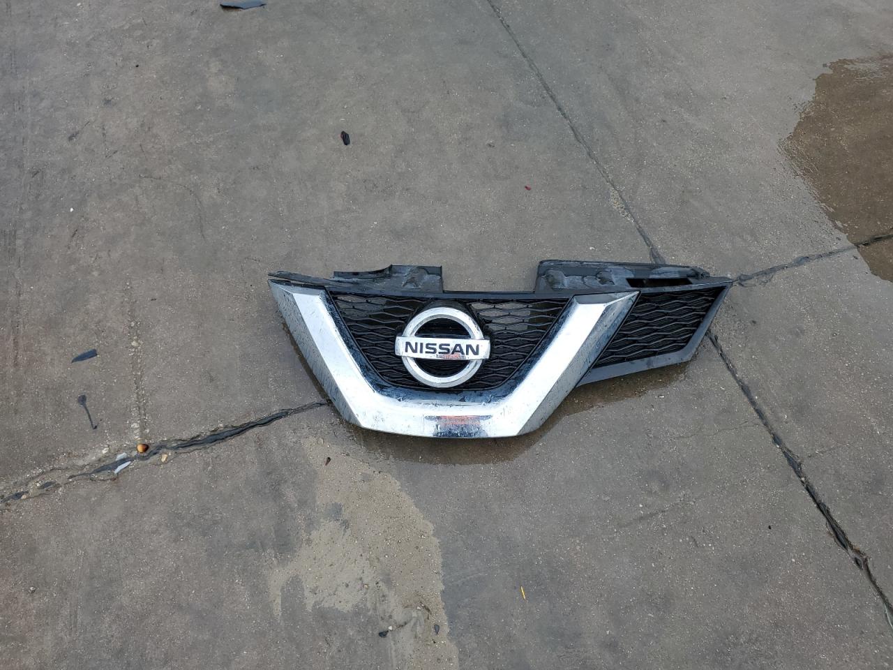 2016 Nissan Rogue - Image 13