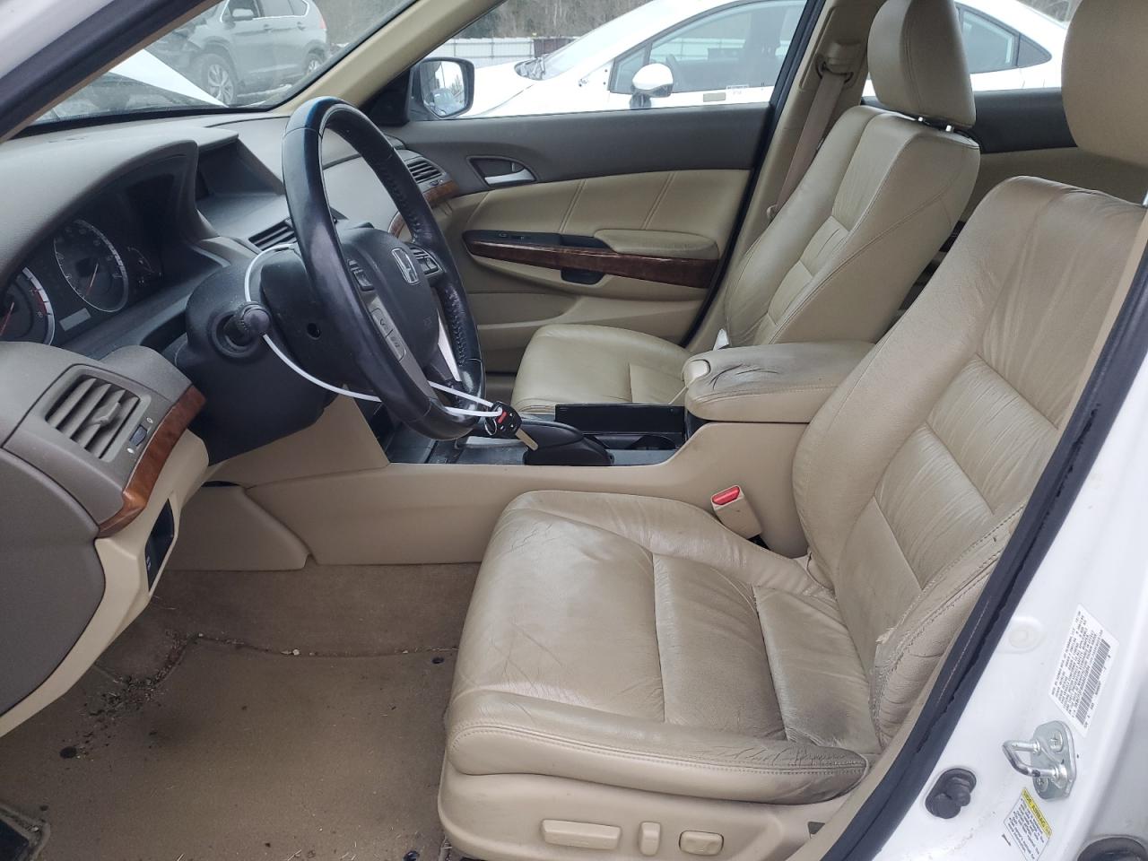 2010 Honda Accord - Image 7