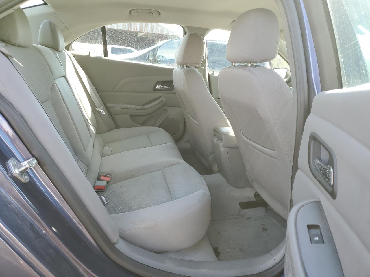 2013 Chevrolet Malibu - Image 10