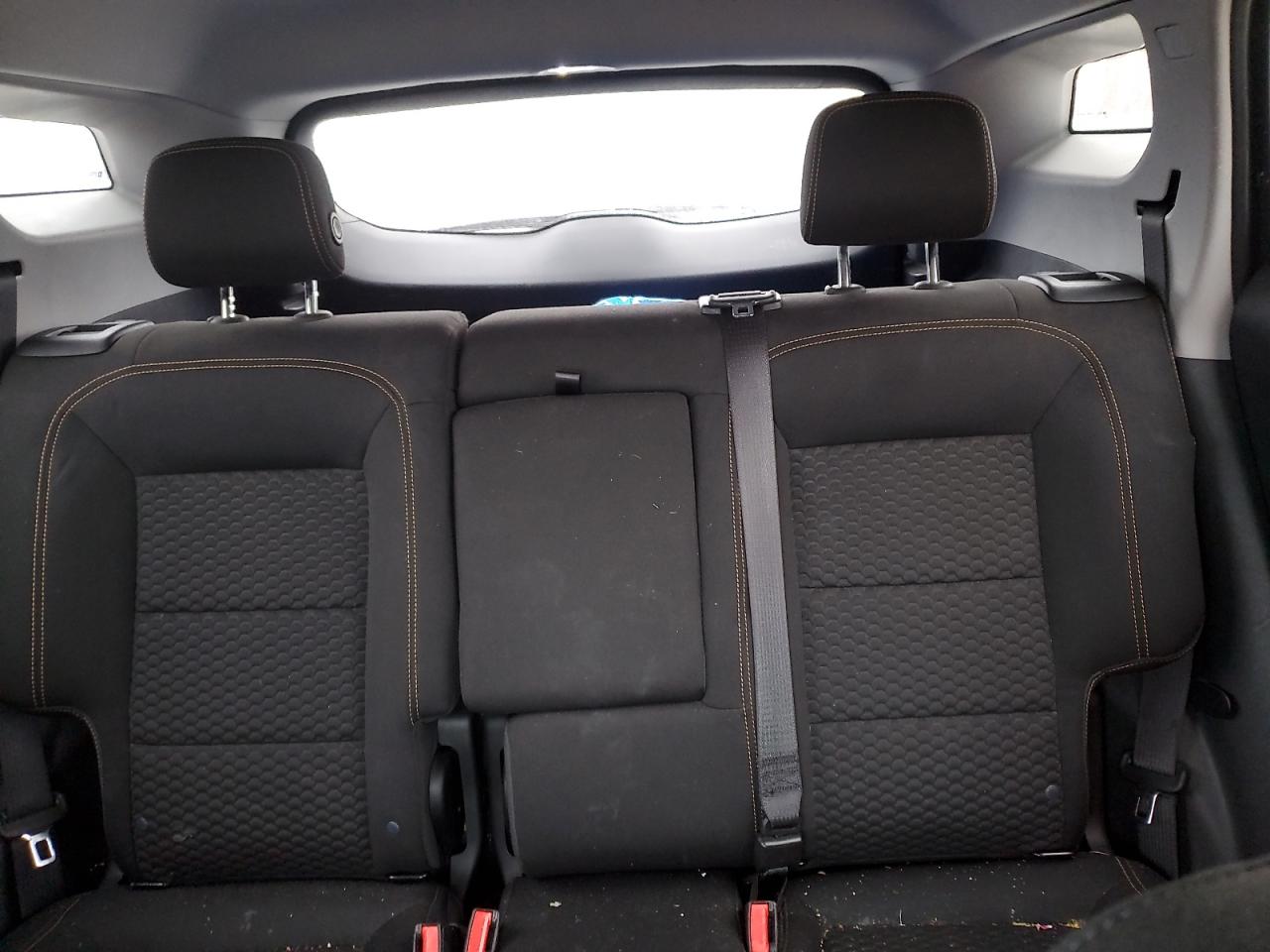 2020 GMC Terrain - Image 10