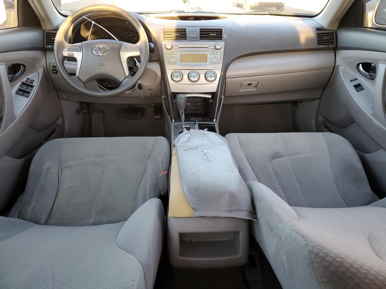 2009 Toyota Camry - Image 8