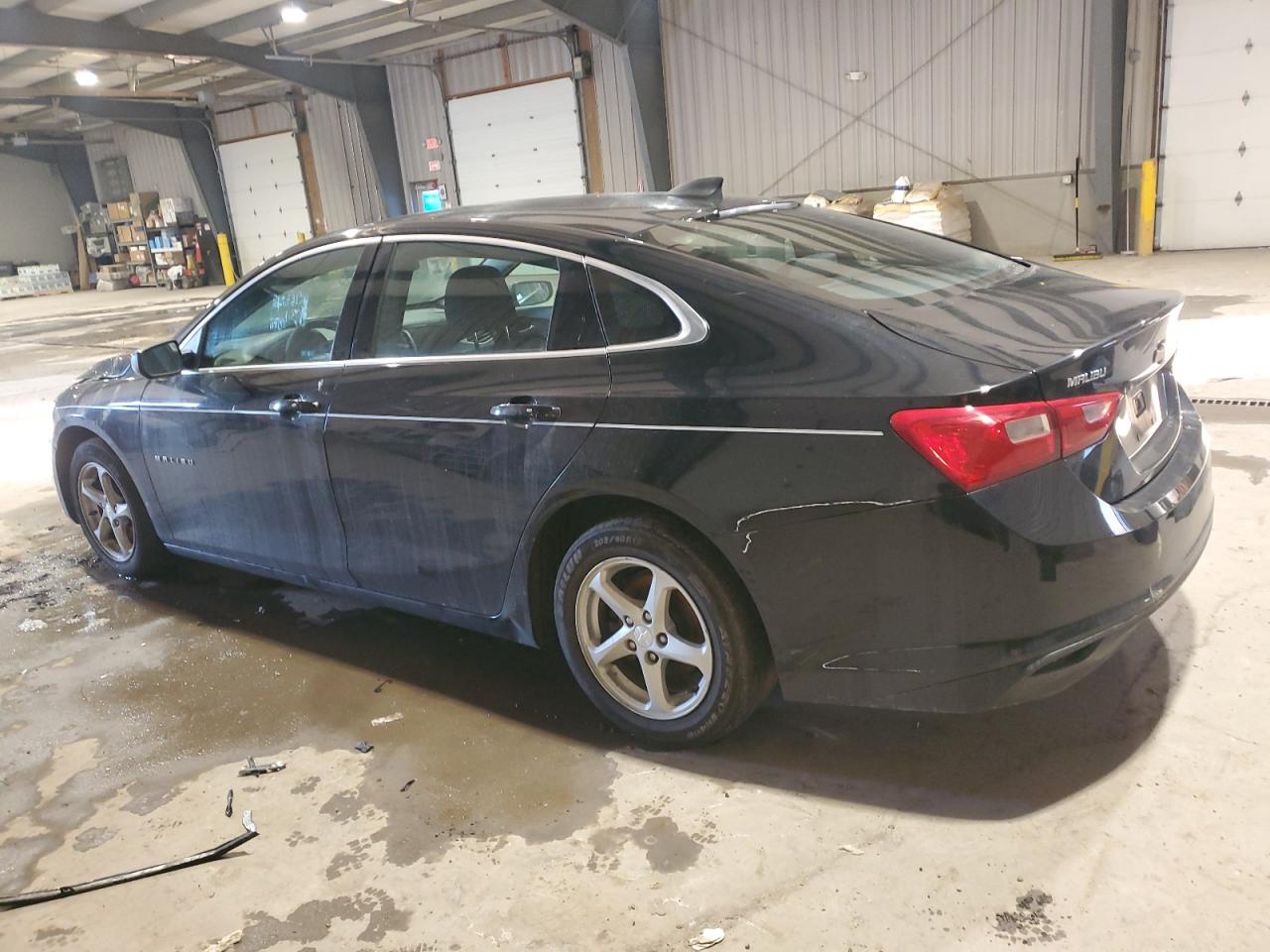 2017 Chevrolet Malibu - Image 2
