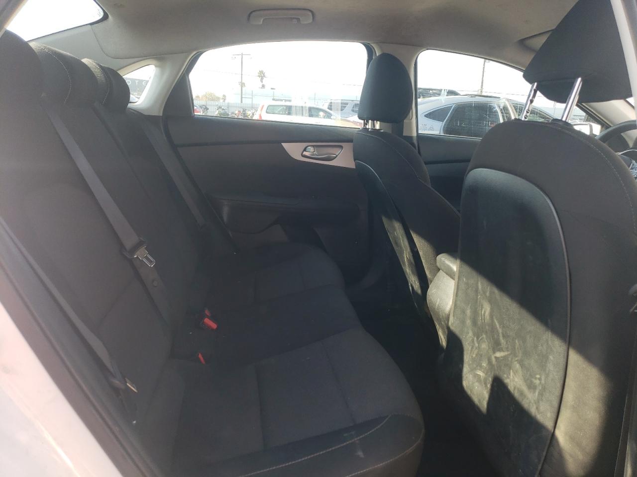 2023 Kia Forte - Image 10