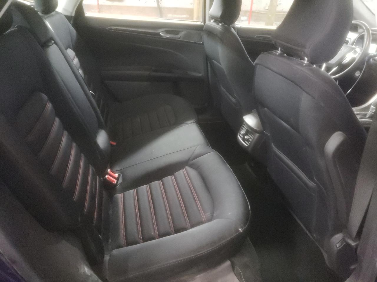 2016 Ford Fusion - Image 10