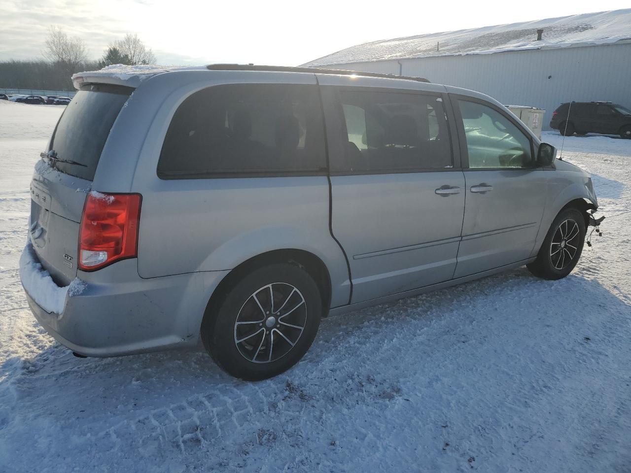 2017 Dodge Caravan - Image 3