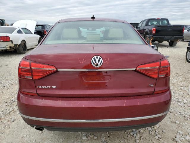  VOLKSWAGEN PASSAT 2016 Красный