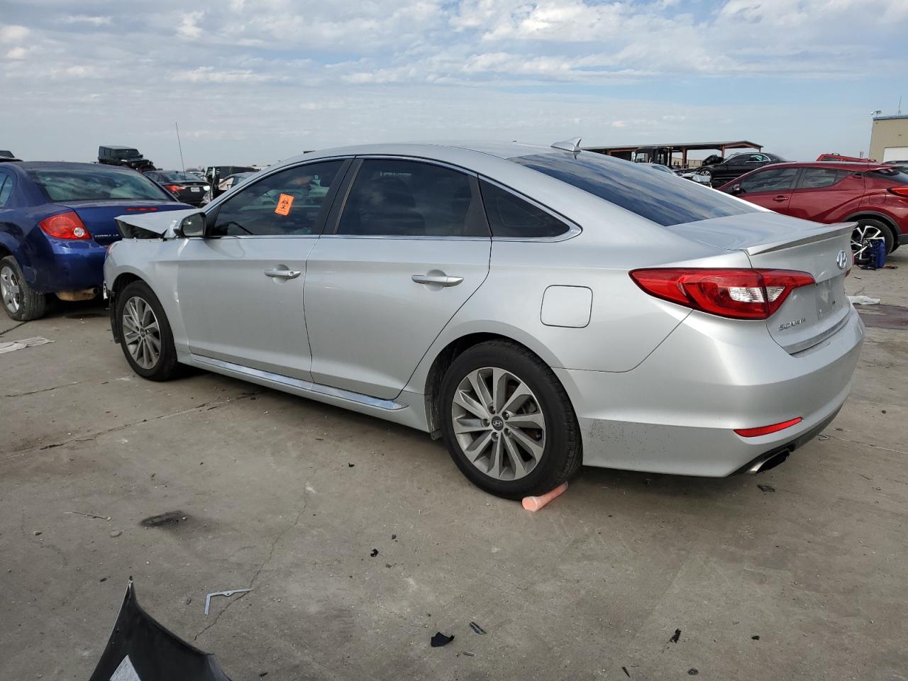 2017 Hyundai Sonata - Image 2