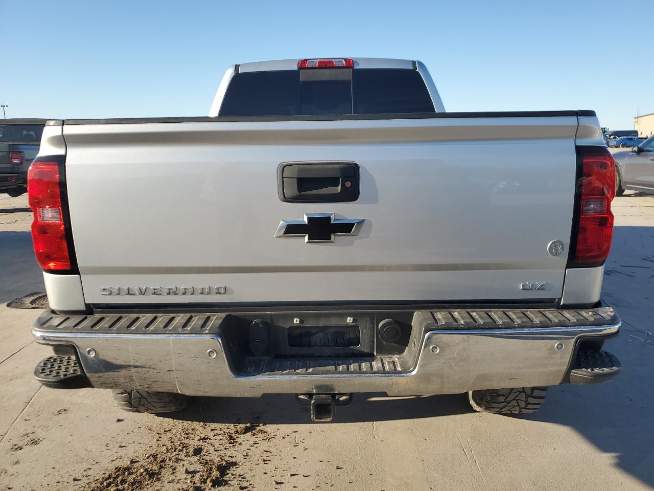2014 Chevrolet Silverado - Image 6