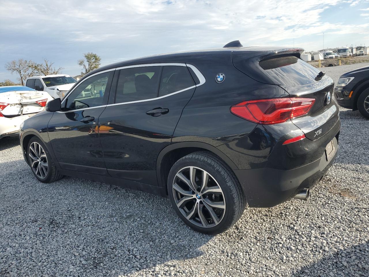 WBXYJ3C56K5N36579 2019 BMW X2 - Image 2