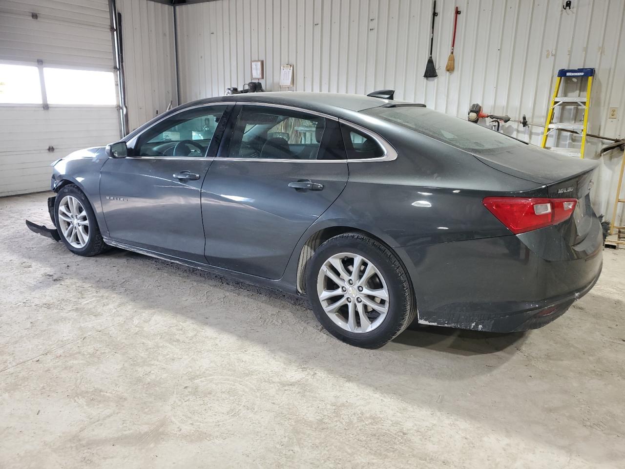 2017 Chevrolet Malibu - Image 2