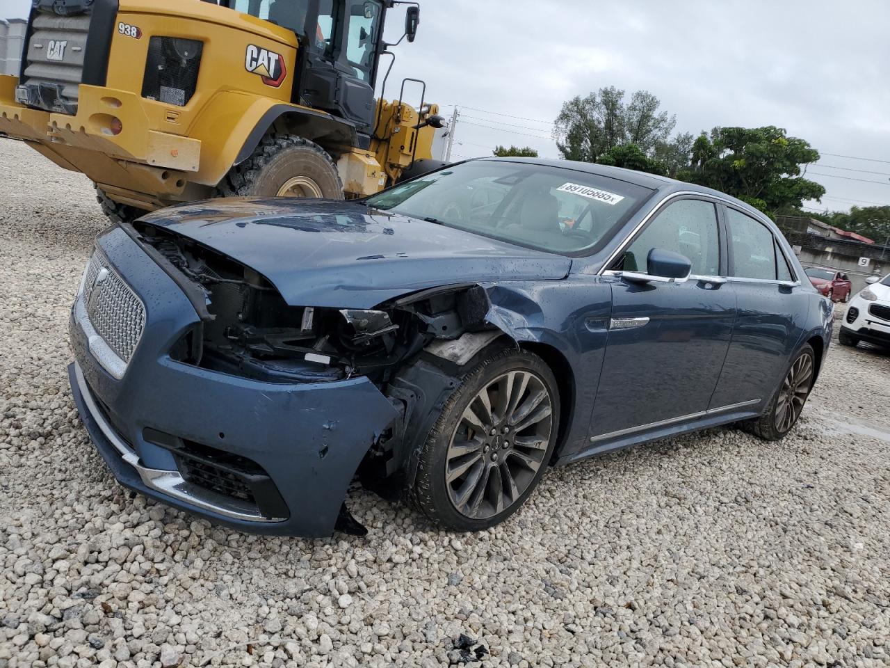 2018 Lincoln Continental - Image 1